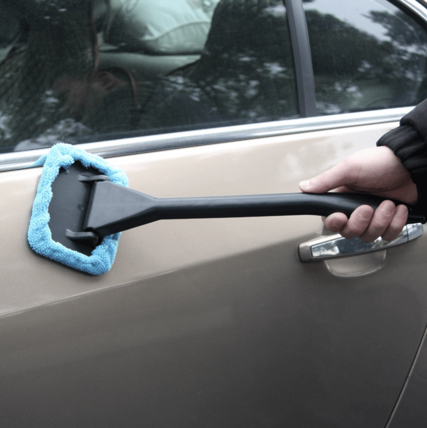 Microfiber Car Window Cleaner