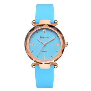 Hot Sell Newest Luxury Brand Geneva Watch Womens Watches Silica Quartz Dress Ladies Wrist Watch Waterproof relogio feminino
